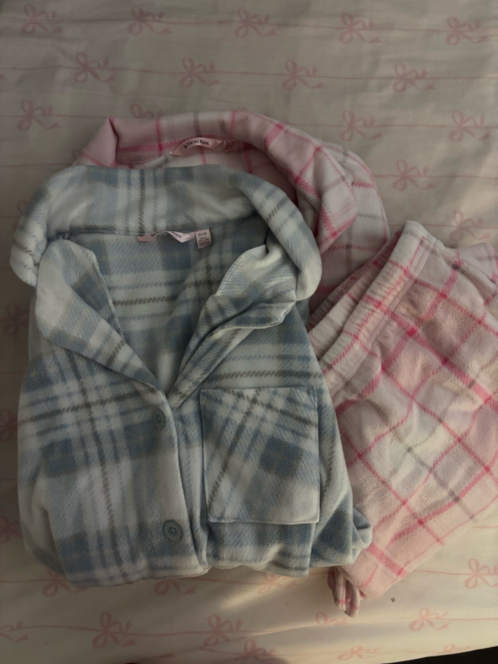 La Vie En Rose Blue & Pink Plaid Fleece Pajama Set